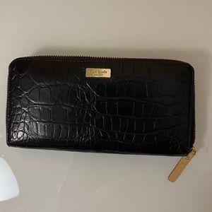 KATE SPADE Croc Wallet